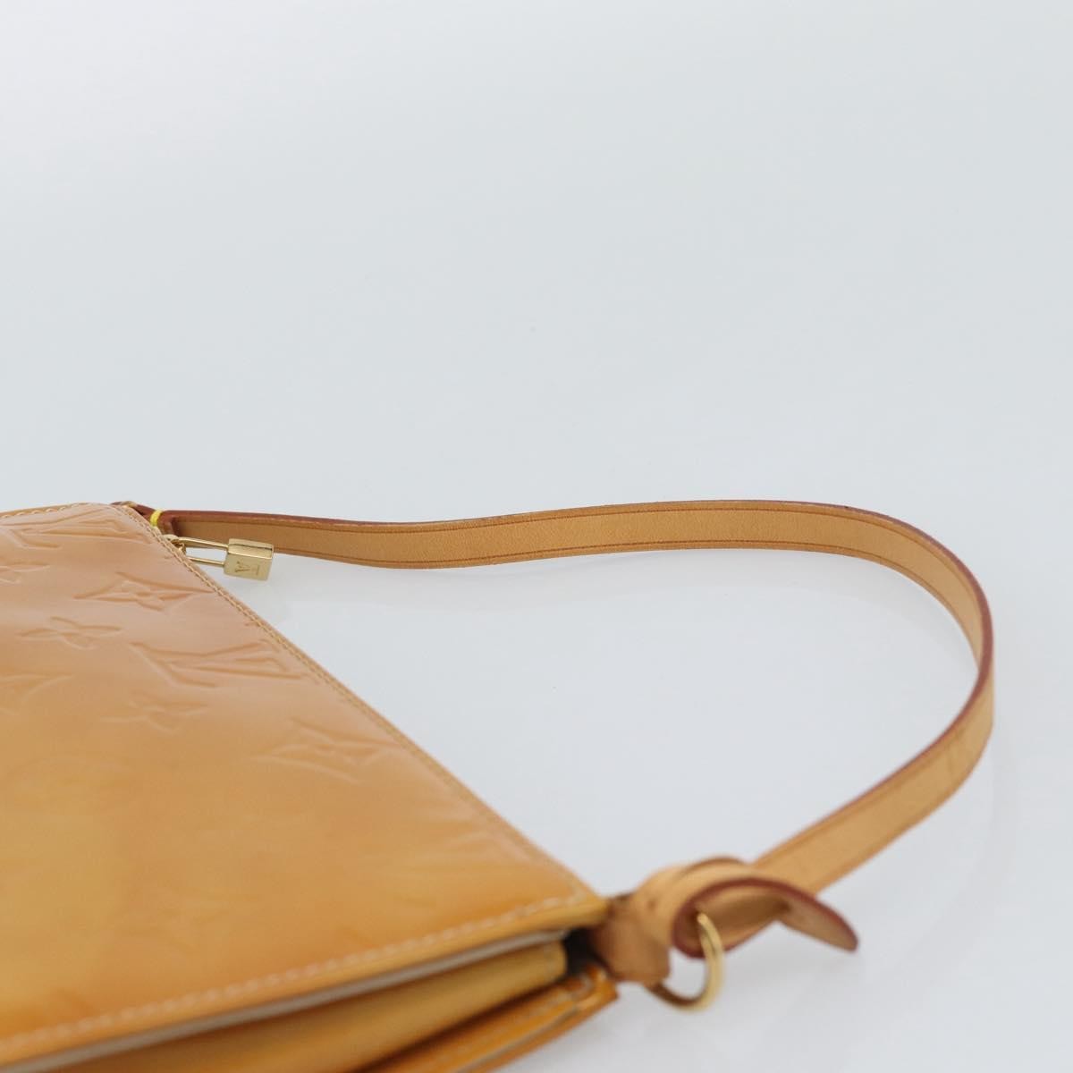 Louis Vuitton Lexington Pochette Patent Leather Beige Patent_Leather Clutche & Pouche Bag (Pre-Owned)