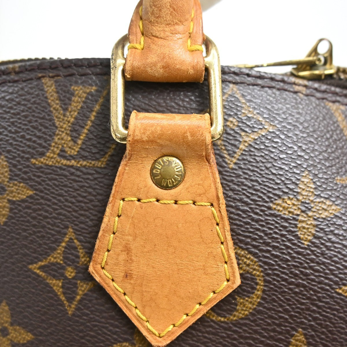 Louis Vuitton Alma Monogram Canvas Brown Canvas Handbag (Pre-Owned)