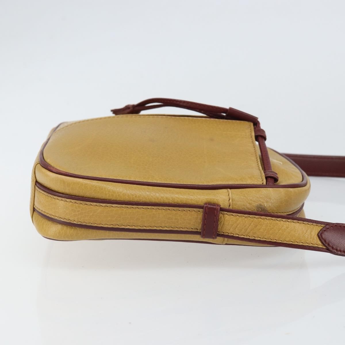 Cartier Tasseled Must De Cartier Leather Yellow Leather Shoulder Bag Bag (Pre-Owned)