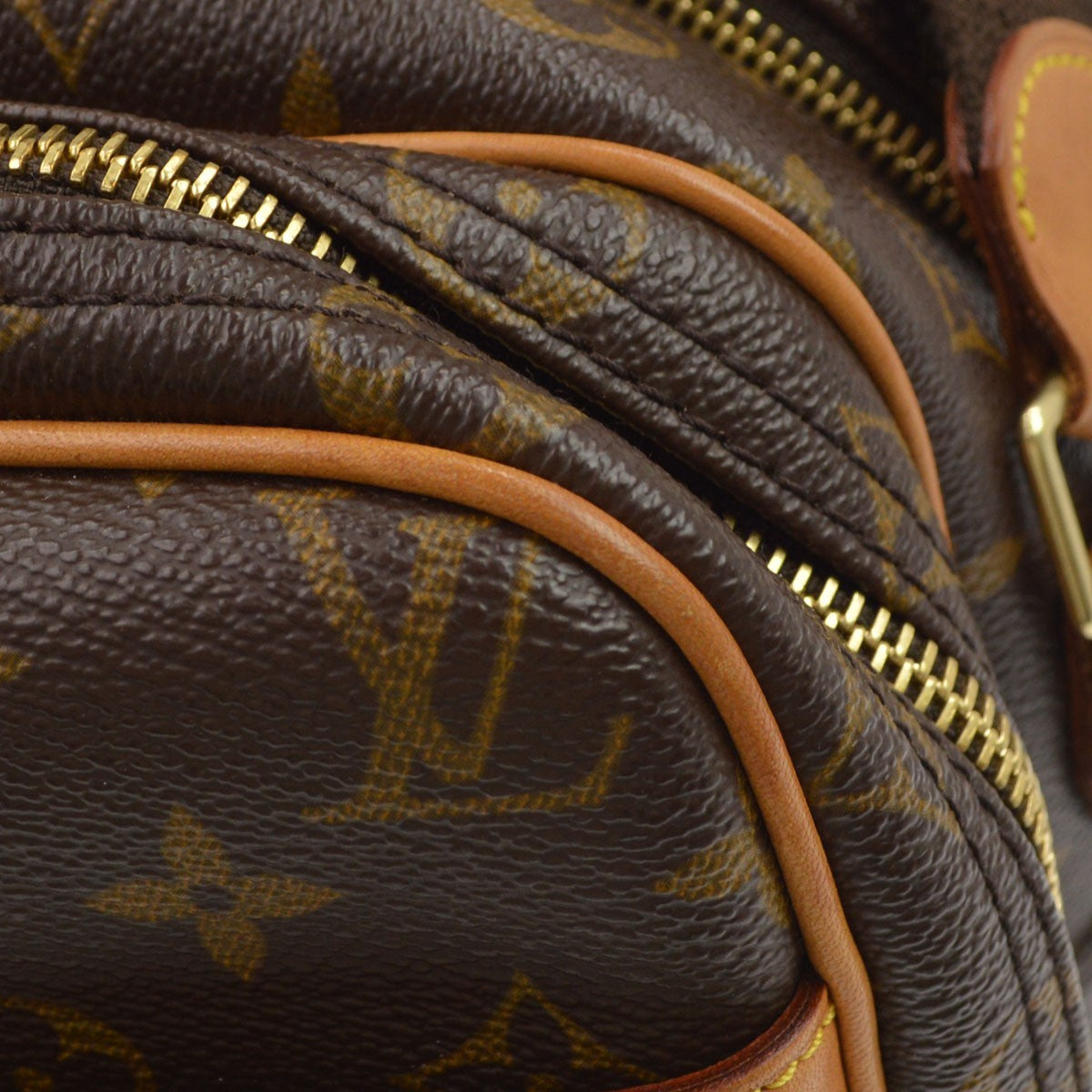 Louis Vuitton Reporter Monogram Canvas Brown Canvas Shoulder Bag Bag (Pre-Owned)