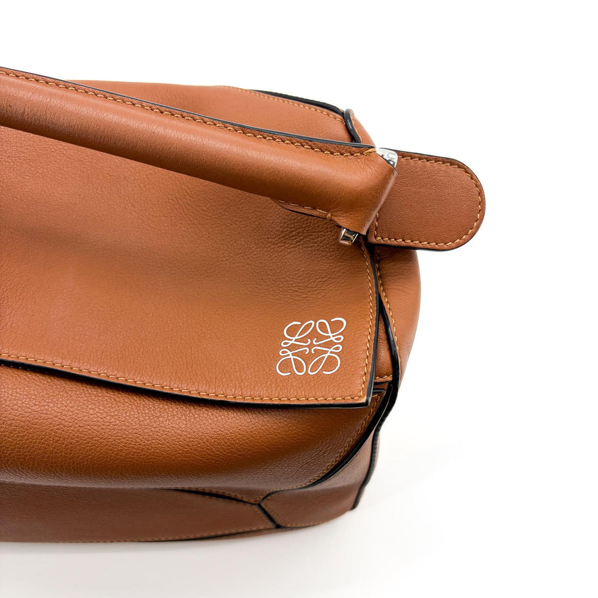 Loewe Puzzle Leather Brown Leather Handbag (Pre-Owned)