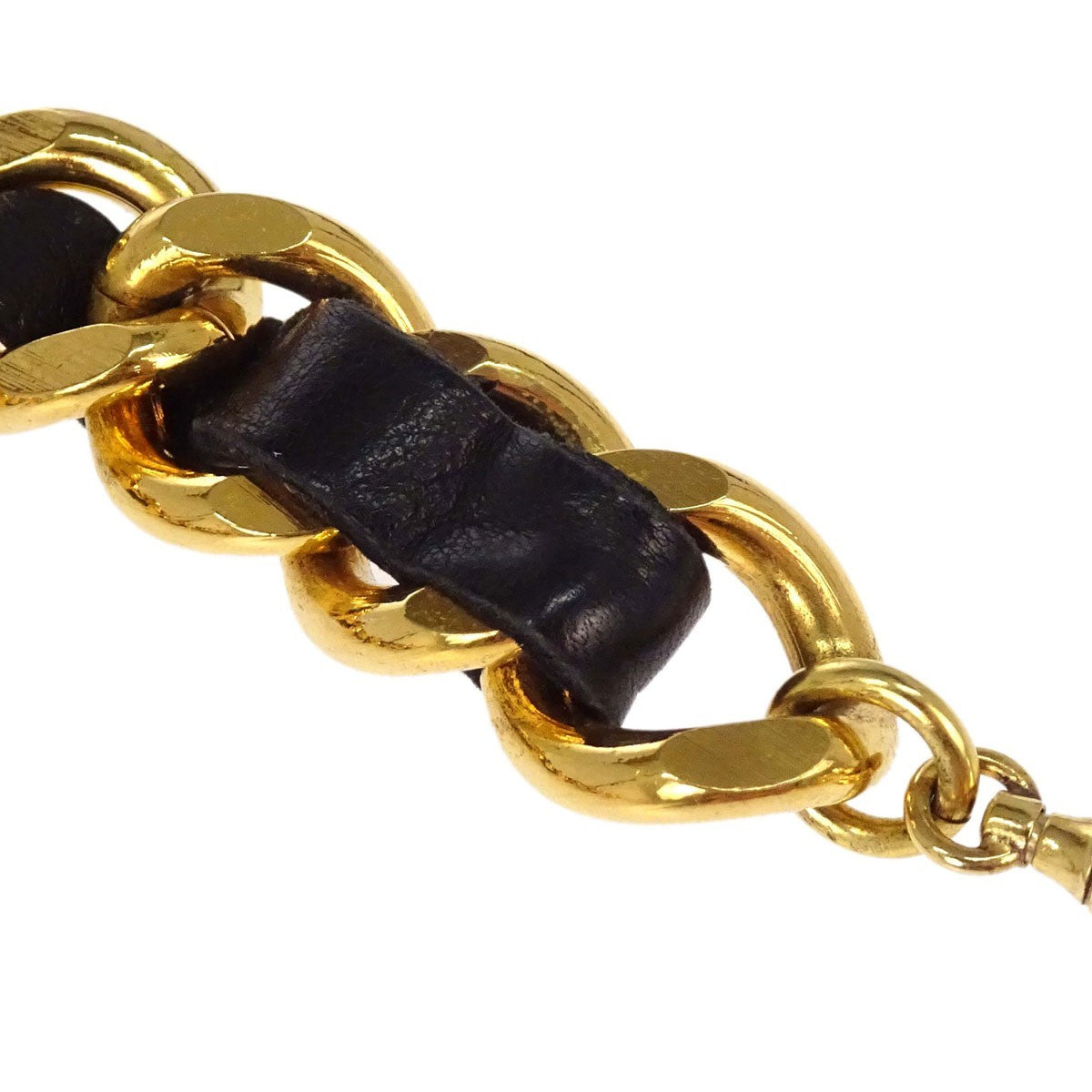 Chanel Cc Medallion Chain Belt Metal With Leather Gold Gold_Plated Belts Accessory (Pre-Owned)