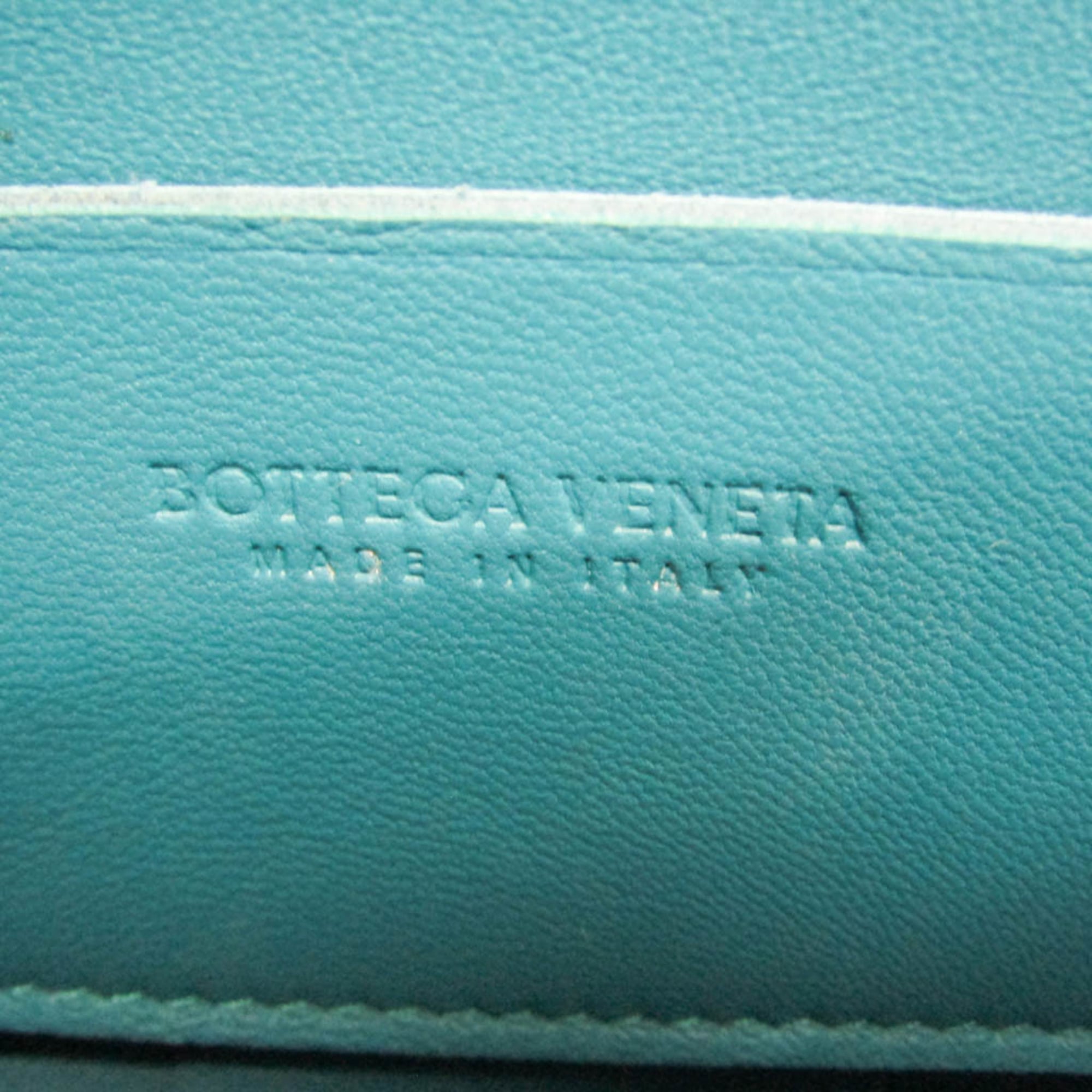 Bottega Veneta Cassette Maxi Intrecciato Leather Blue Leather Clutche & Pouche Bag (Pre-Owned)