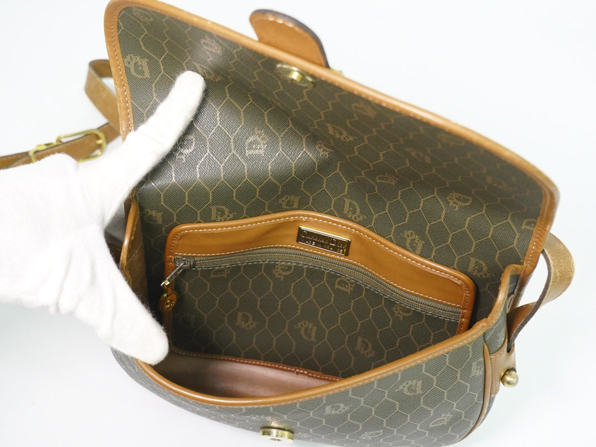 Christian Dior Vintage Honeycomb Canvas Brown Canvas Shoulder Bag Bag (Pre-Owned)