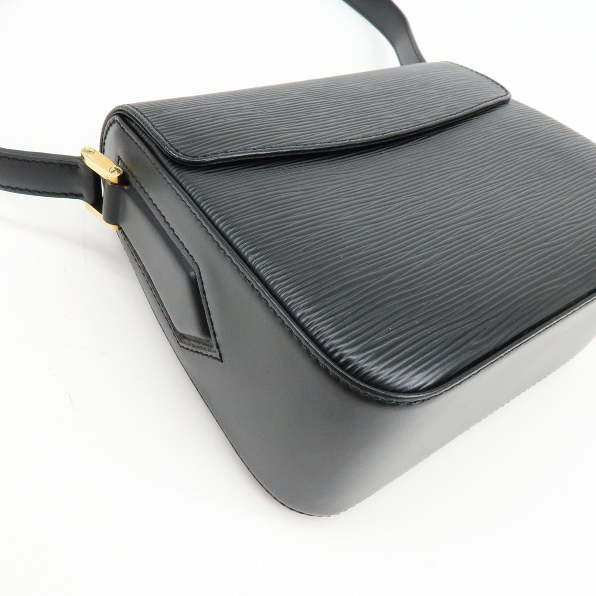 Louis Vuitton Buci Epi Leather Black Leather Handbag (Pre-Owned)