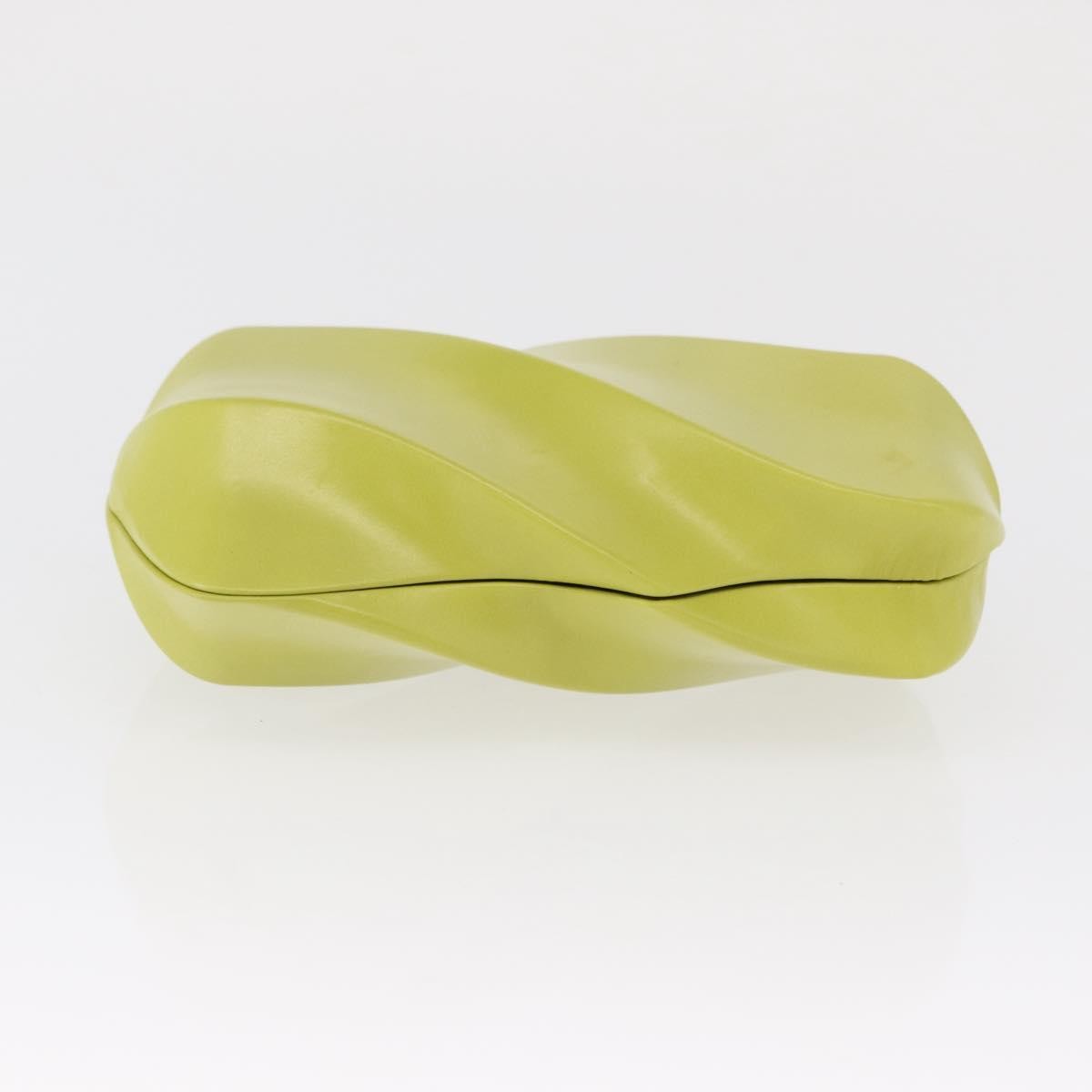 Bottega Veneta The Whirl Clutch Leather Green Leather Clutche & Pouche Bag (Pre-Owned)