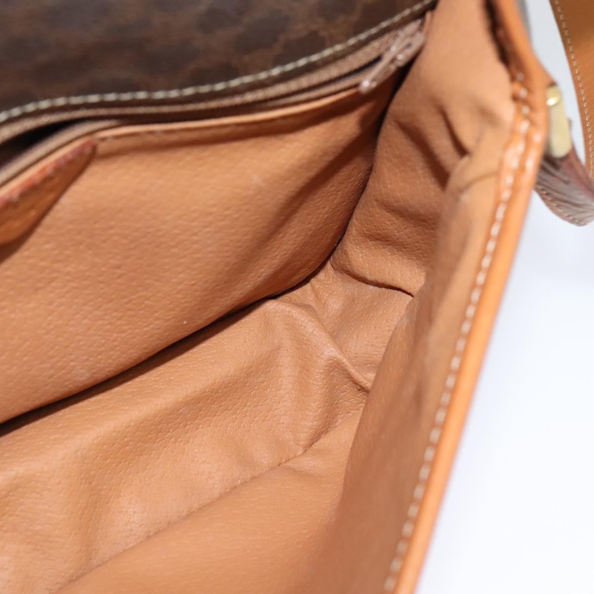 Celine Vintage Macadam Circle Logo Canvas And Leather Brown Canvas Shoulder Bag Bag (Pre-Owned)