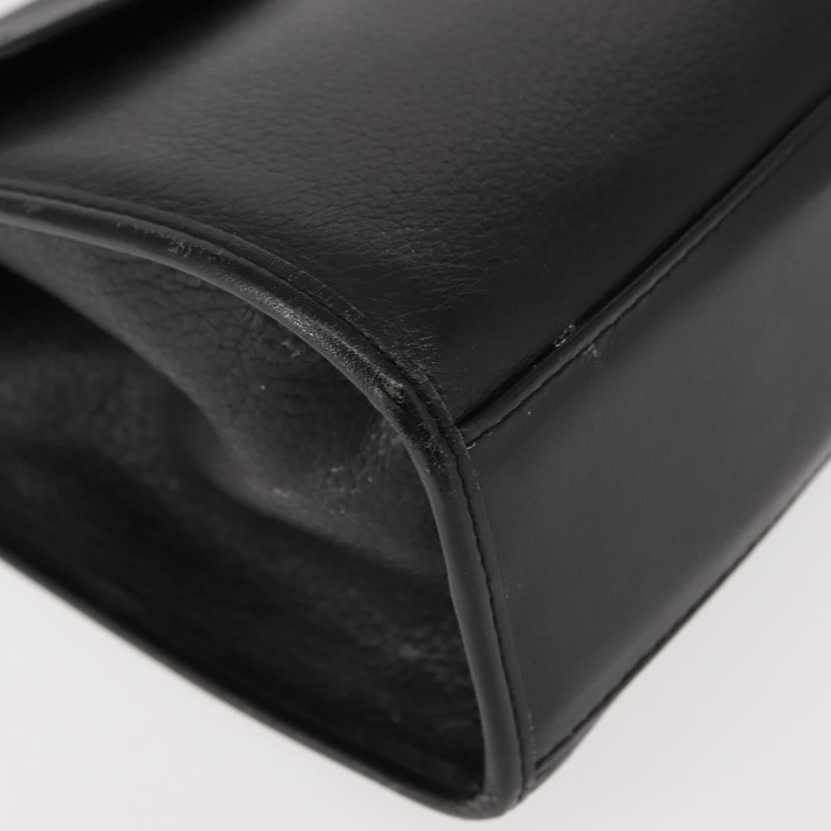 Burberry Vintage Leather Black Leather Handbag (Pre-Owned)
