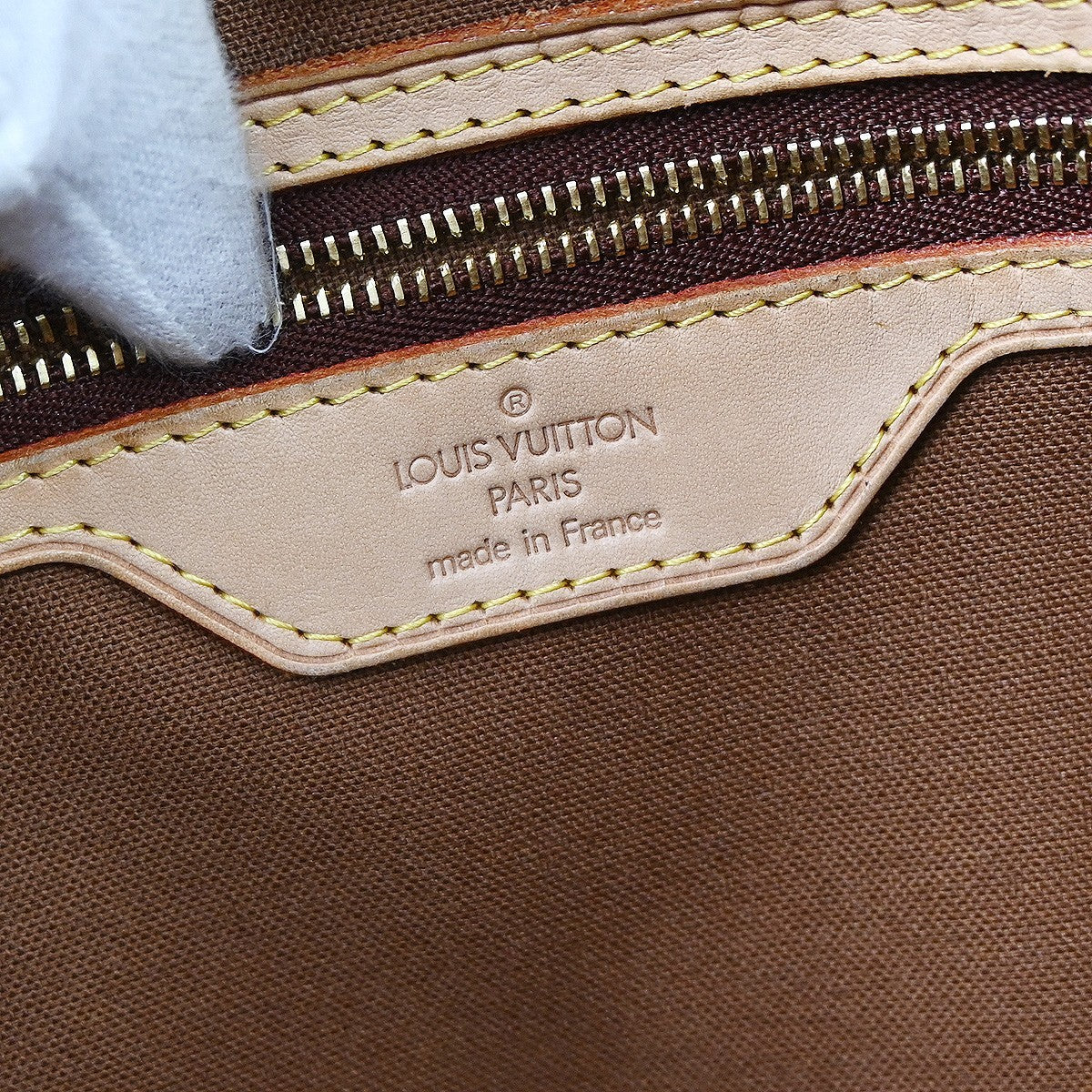 Louis Vuitton Batignolles Monogram Canvas Brown Canvas Shoulder Bag Bag (Pre-Owned)
