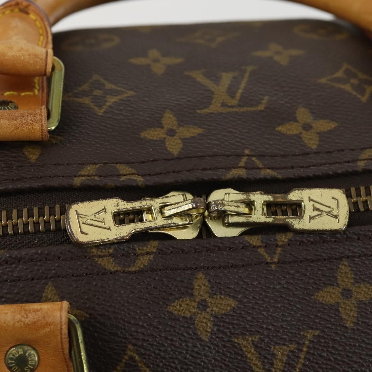 Louis Vuitton Keepall Monogram Canvas Brown Canvas Travel Bag Bag (Pre-Owned)