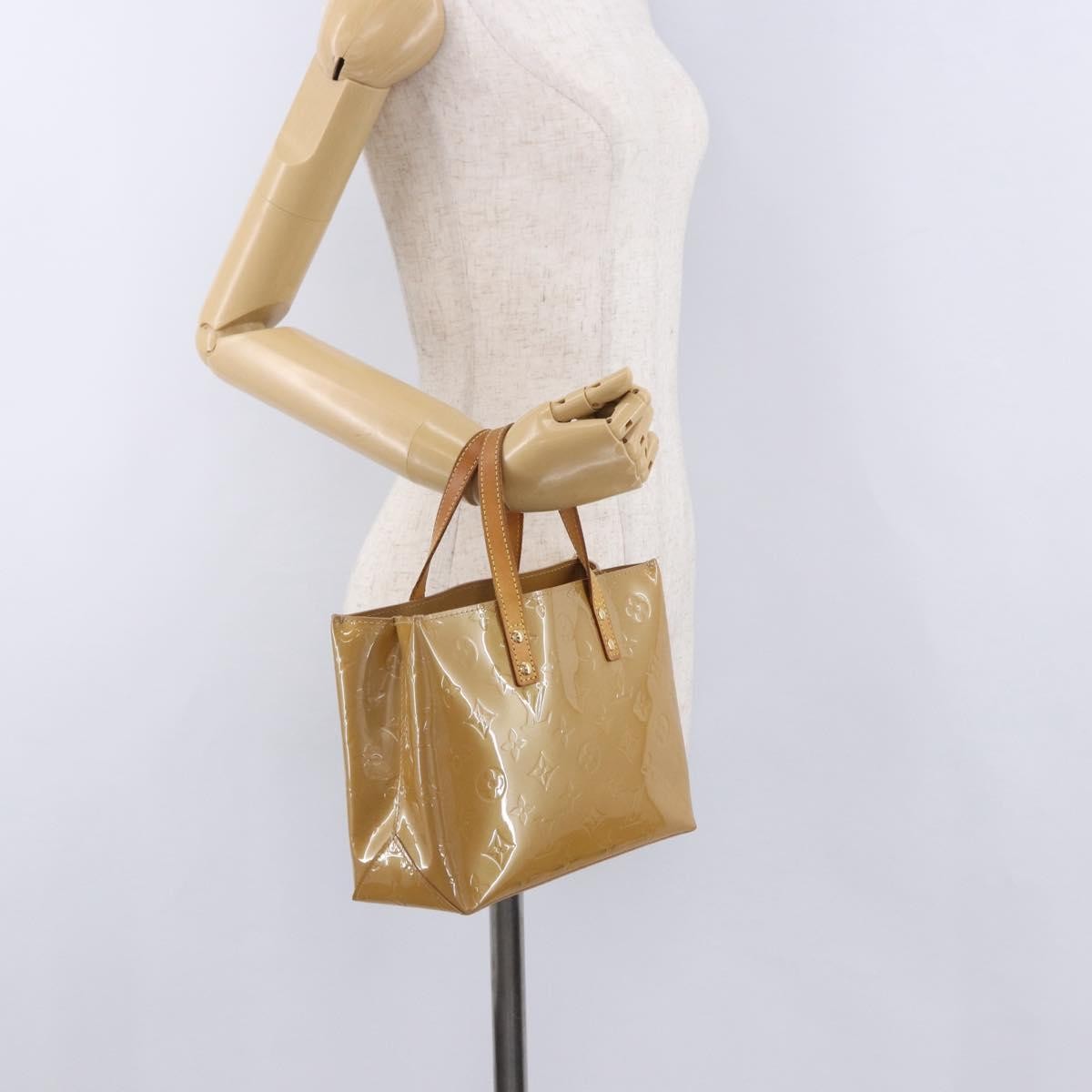 Louis Vuitton Reade Monogram Vernis Beige Patent_Leather Handbag (Pre-Owned)