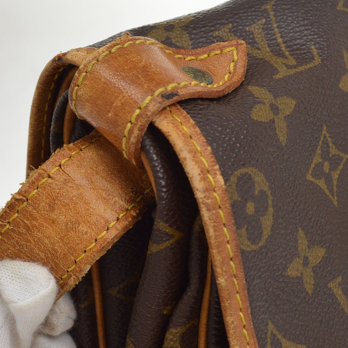 Louis Vuitton Saumur Monogram Brown Canvas Shoulder Bag Bag (Pre-Owned)