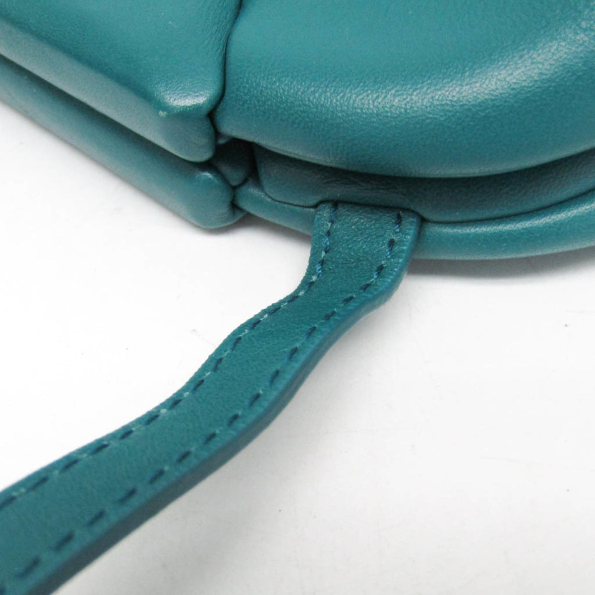 Bottega Veneta Point Leather Green Leather Shoulder Bag Bag (Pre-Owned)