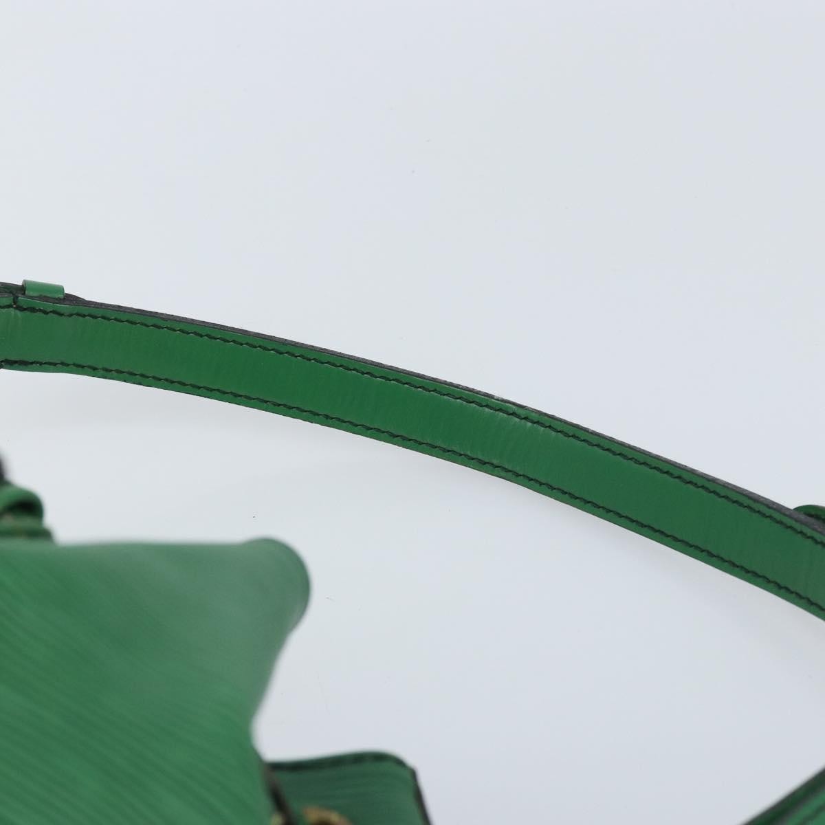 Louis Vuitton Petit Noe Epi Leather Green Leather Shoulder Bag Bag (Pre-Owned)
