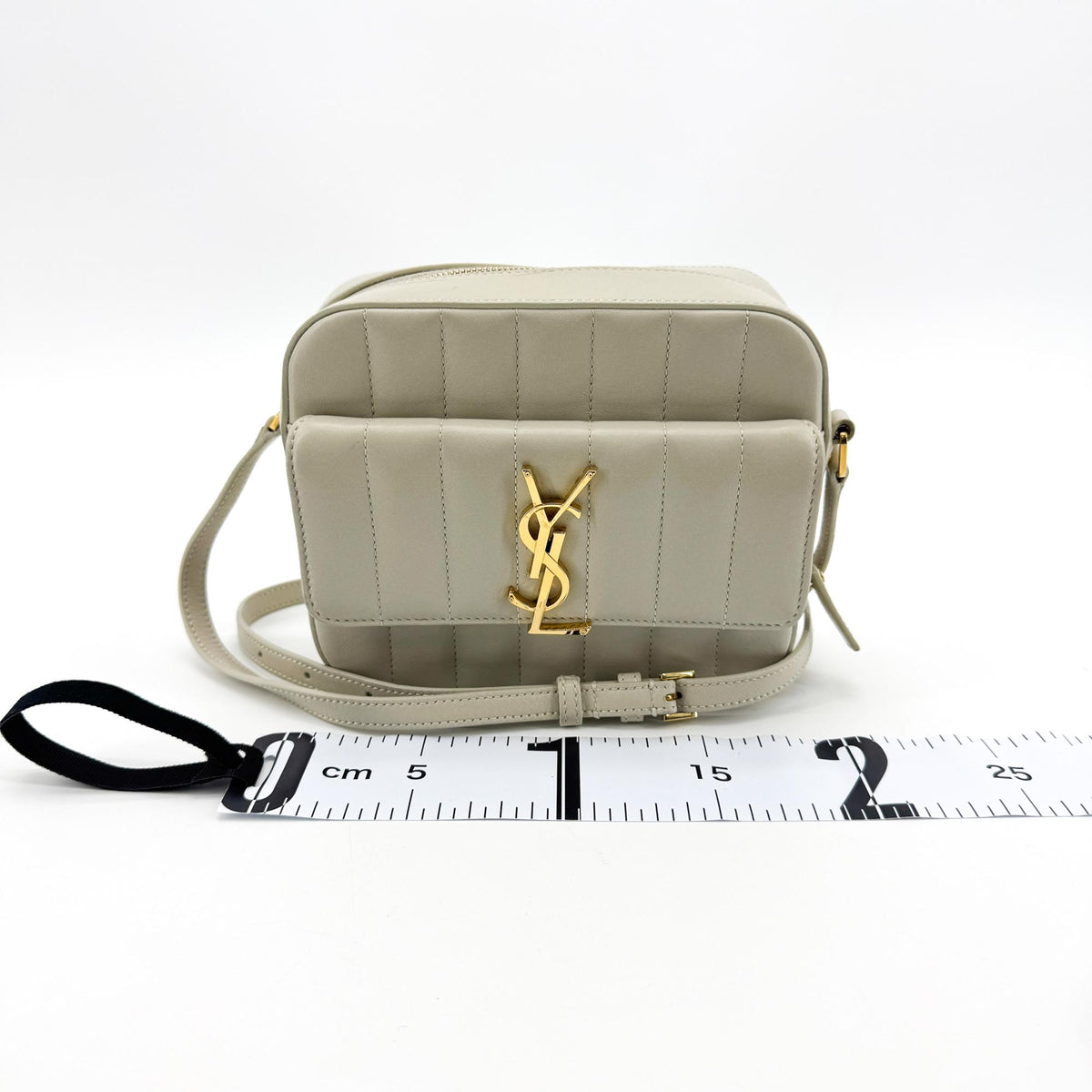 Saint Laurent Vicky Camera Vertical Quilted Leather Gray Leather Handbag (Pre-Owned)