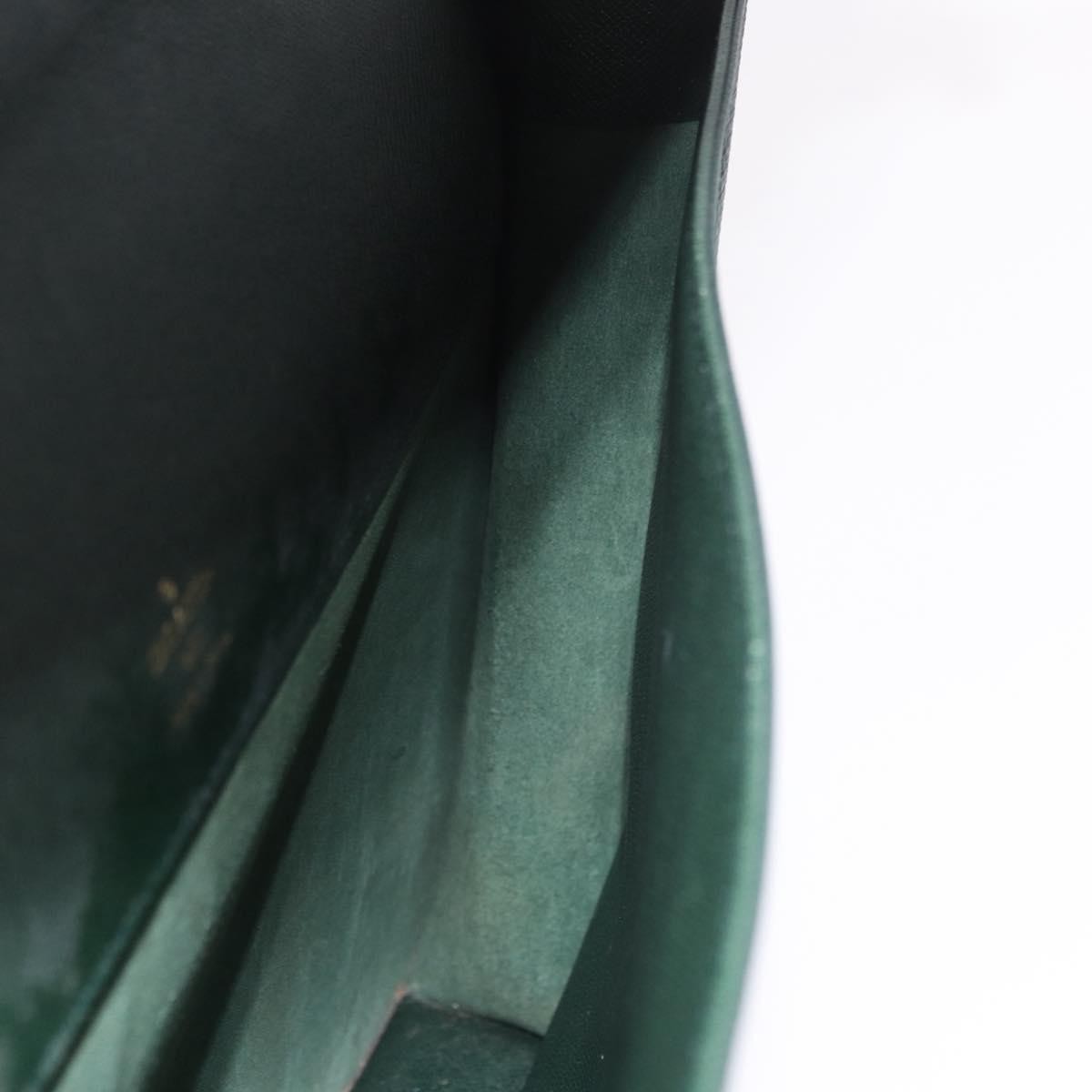 Louis Vuitton Robusto Taiga Green Leather Briefcase Bag (Pre-Owned)