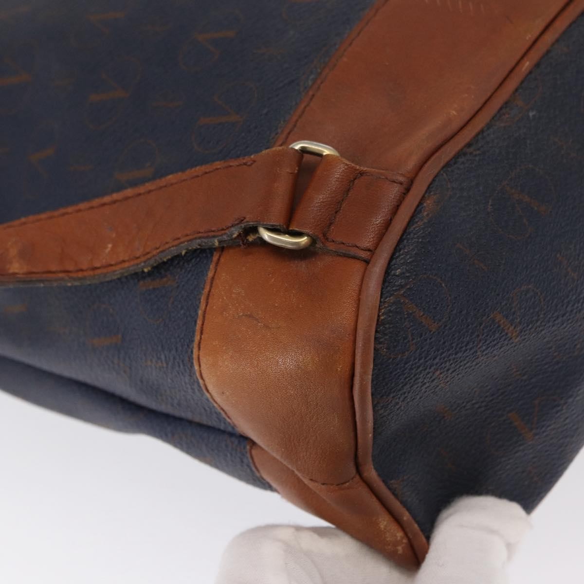 Valentino Garavani Vintage Leather Navy Leather Backpack Bag (Pre-Owned)