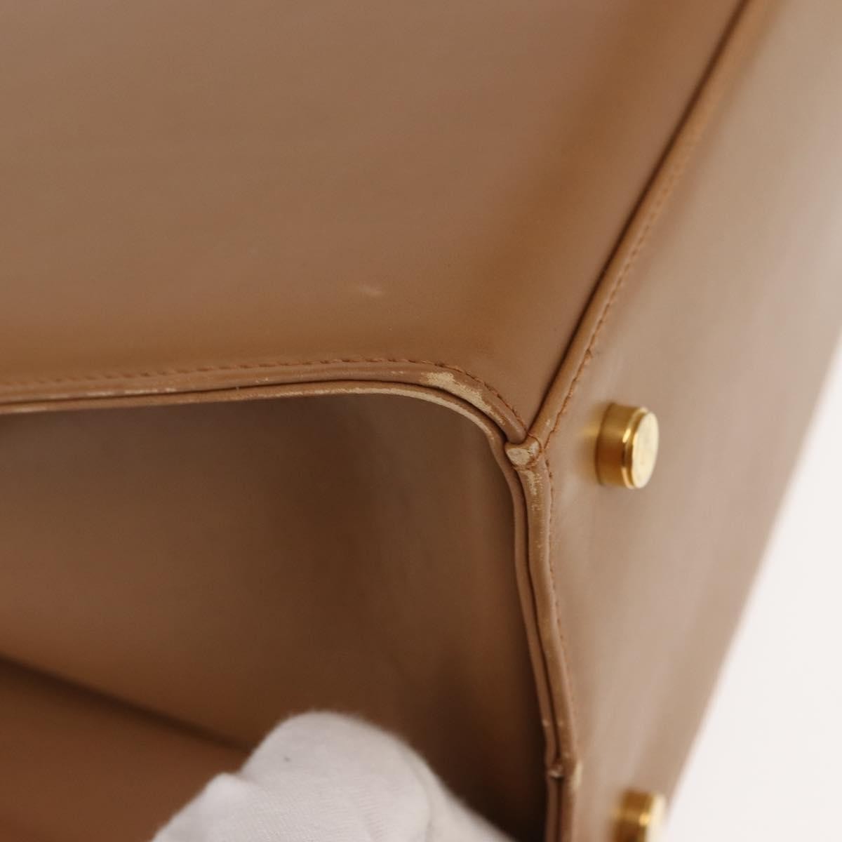 Salvatore Ferragamo Gancini Leather Beige Leather Shoulder Bag Bag (Pre-Owned)
