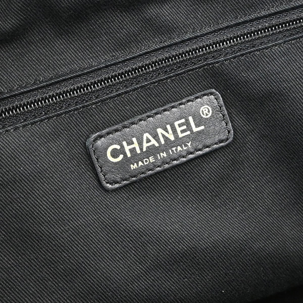 Chanel Cloudy Bundle Bowler Quilted Lambskin Black Leather Handbag (Pre-Owned)