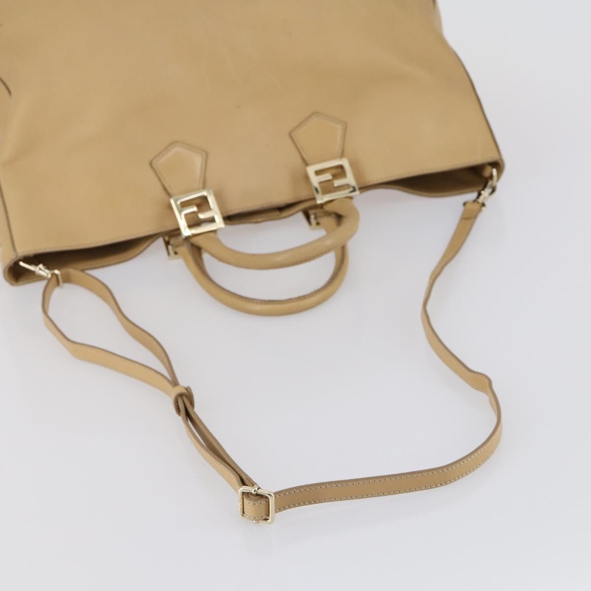 Fendi Twins Tote Leather Beige Leather Tote Bag Bag (Pre-Owned)