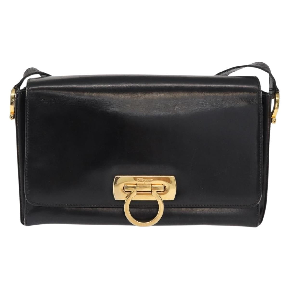 Salvatore Ferragamo Vintage Gancini Flap Leather Black Leather Shoulder Bag Bag (Pre-Owned)
