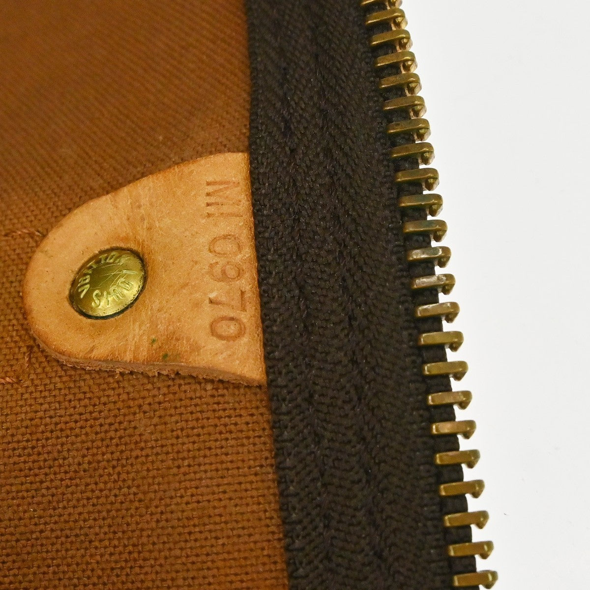 Louis Vuitton Keepall Monogram Brown Canvas Travel Bag Bag (Pre-Owned)