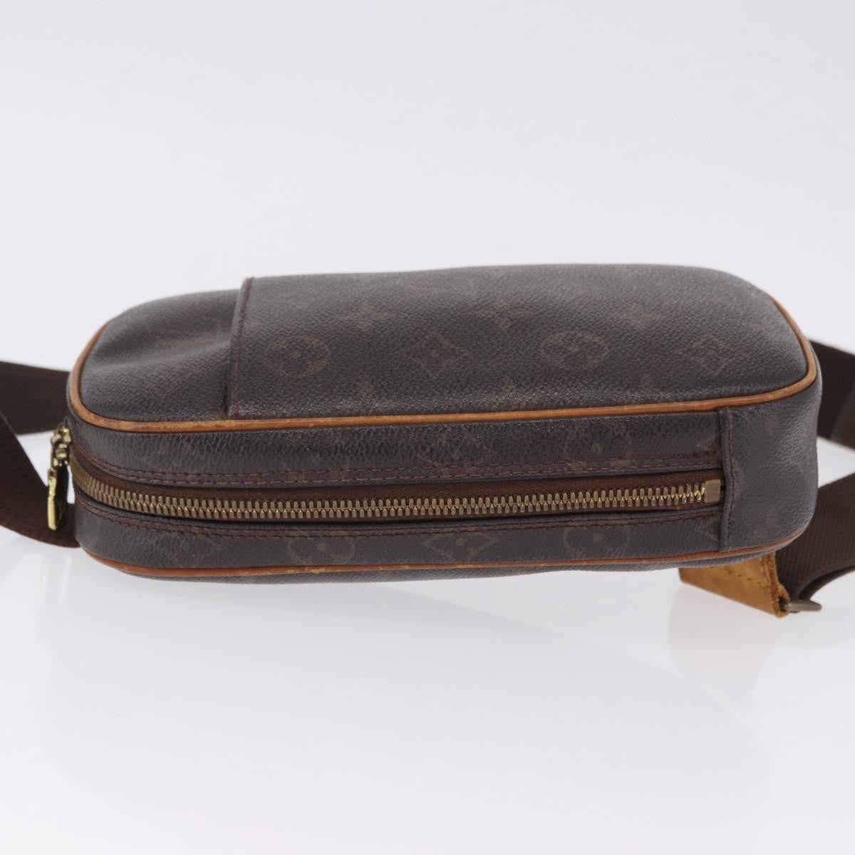 Louis Vuitton Pochette Gange Monogram Canvas Brown Canvas Clutche & Pouche Bag (Pre-Owned)