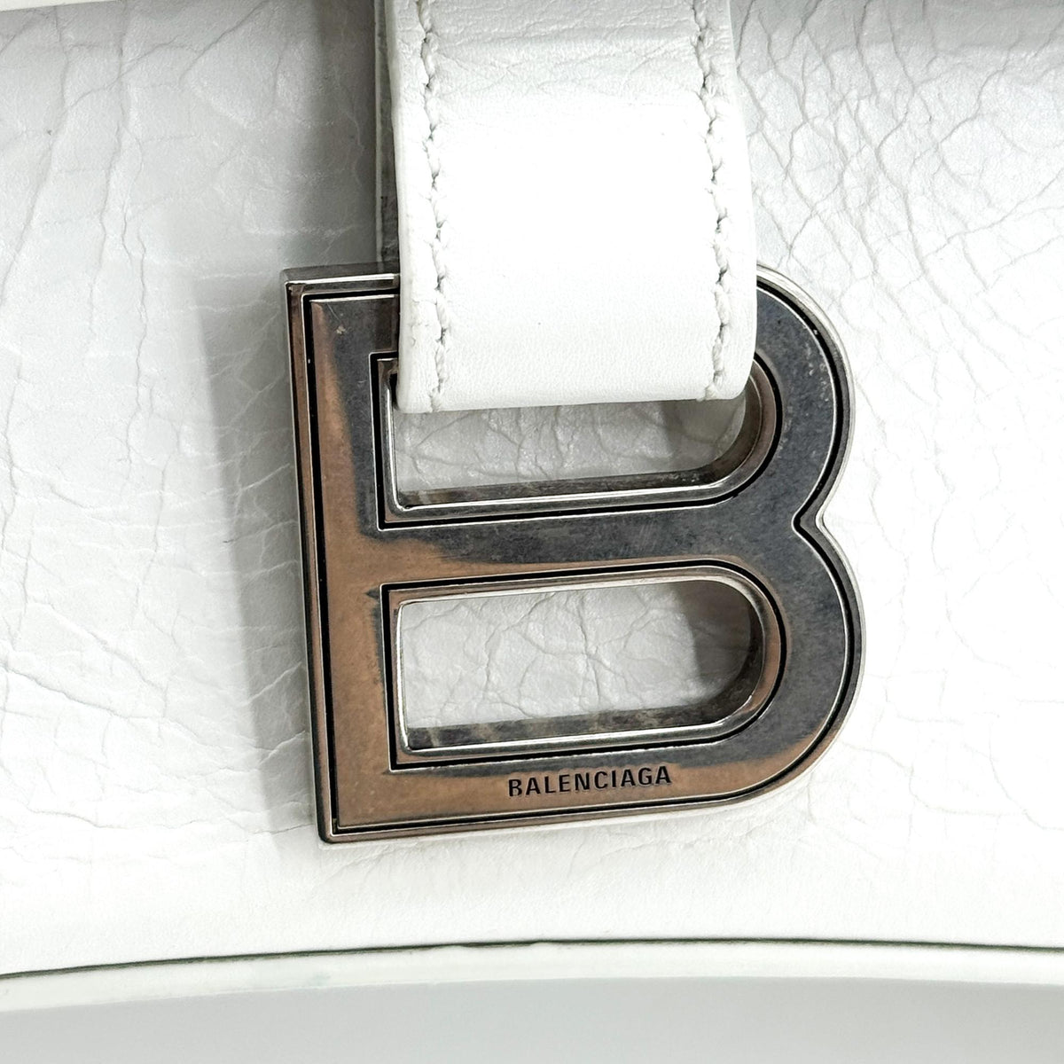 Balenciaga Downtown S Chain-Handle Leather White Leather Shoulder Bag Bag (Pre-Owned)