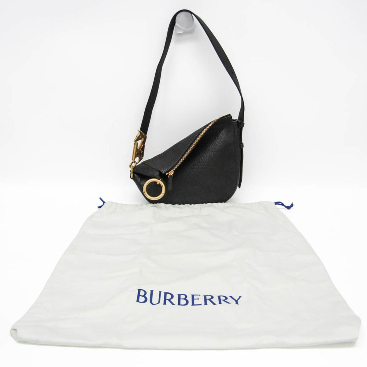 Burberry Zip Clutch Leather Black Leather Clutche & Pouche Bag (Pre-Owned)