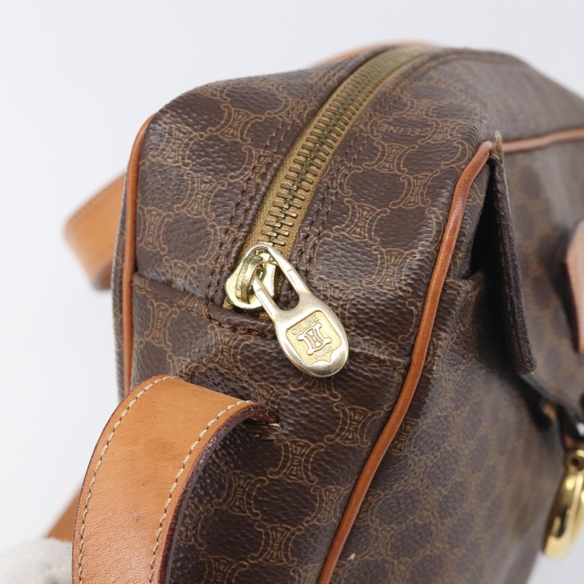 Celine Vintage Macadam Circle Logo Canvas And Leather Brown Pvc Shoulder Bag Bag (Pre-Owned)