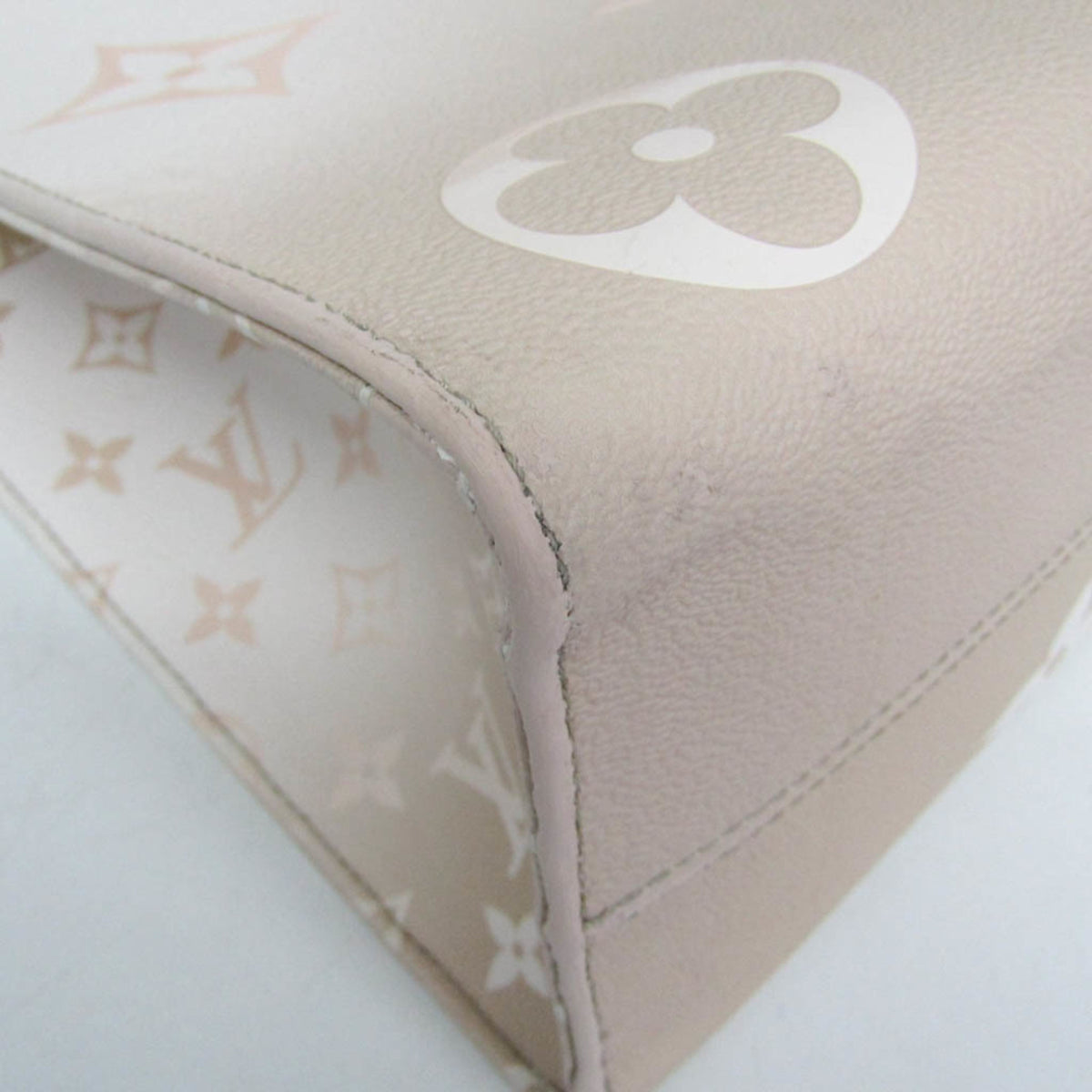 Louis Vuitton Onthego Spring In The City Monogram Giant Canvas Khaki Canvas Tote Bag Bag (Pre-Owned)