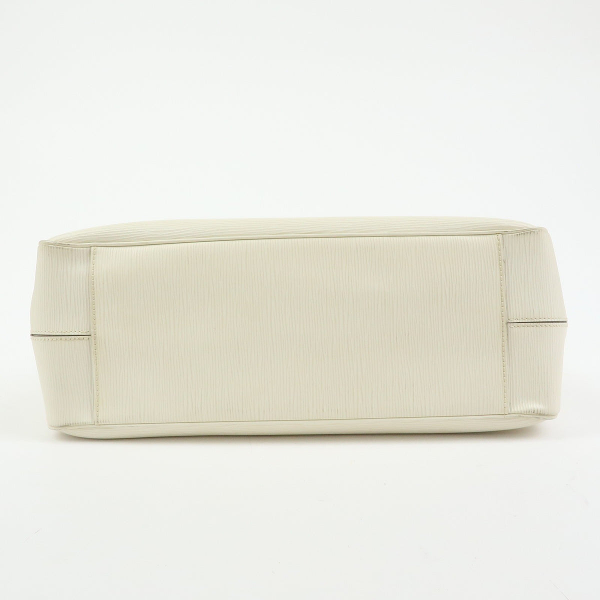 Louis Vuitton Passy Epi Leather White Leather Tote Bag Bag (Pre-Owned)