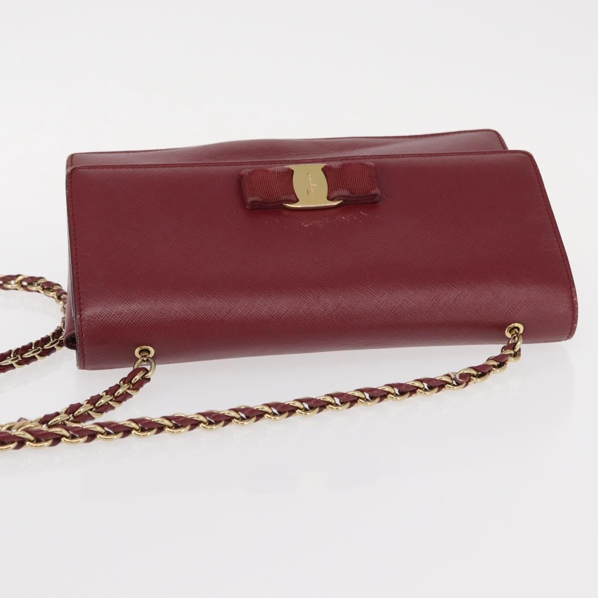 Salvatore Ferragamo Vala Chain Leather Burgundy Leather Shoulder Bag Bag (Pre-Owned)