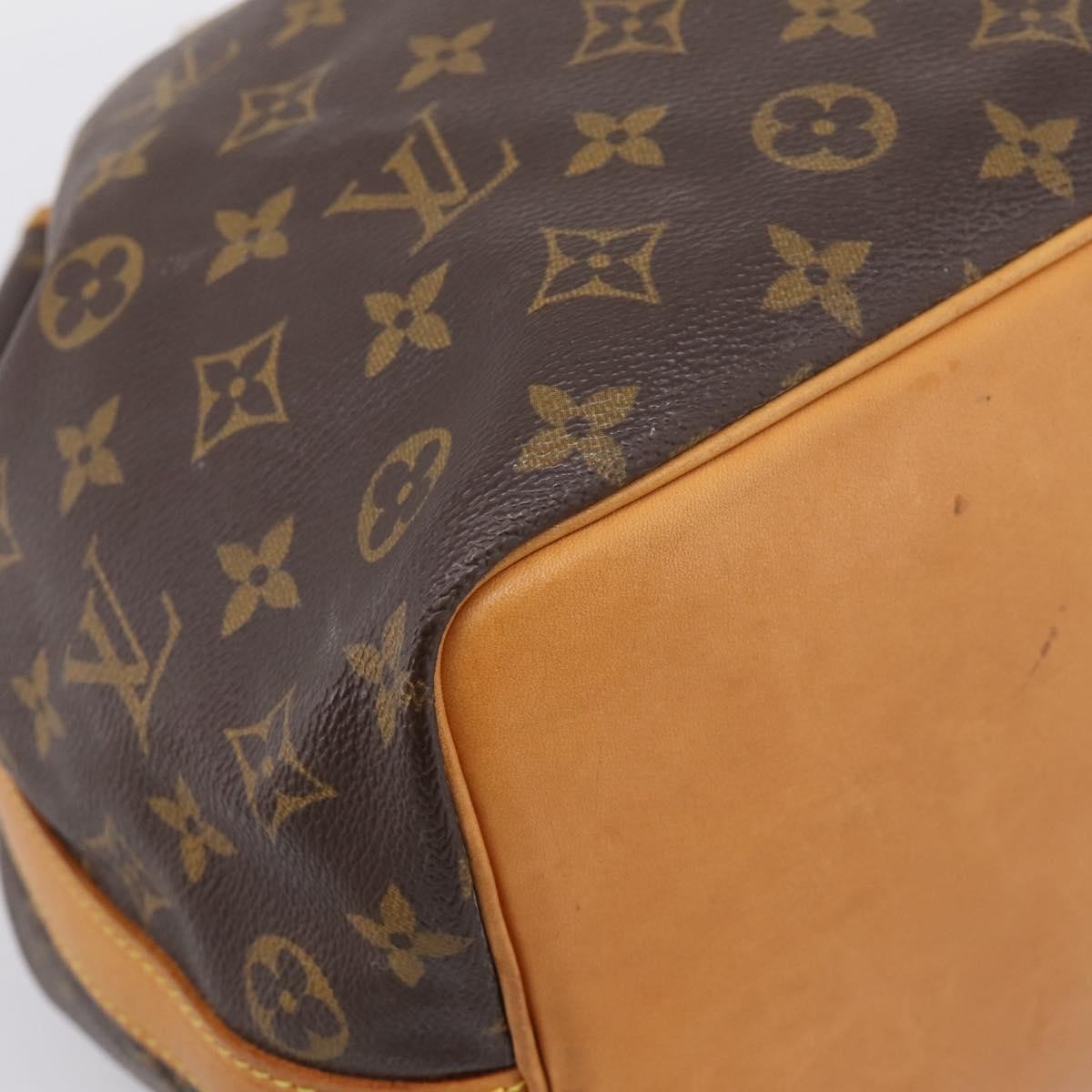 Louis Vuitton Petit Noe Monogram Canvas Brown Canvas Handbag (Pre-Owned)