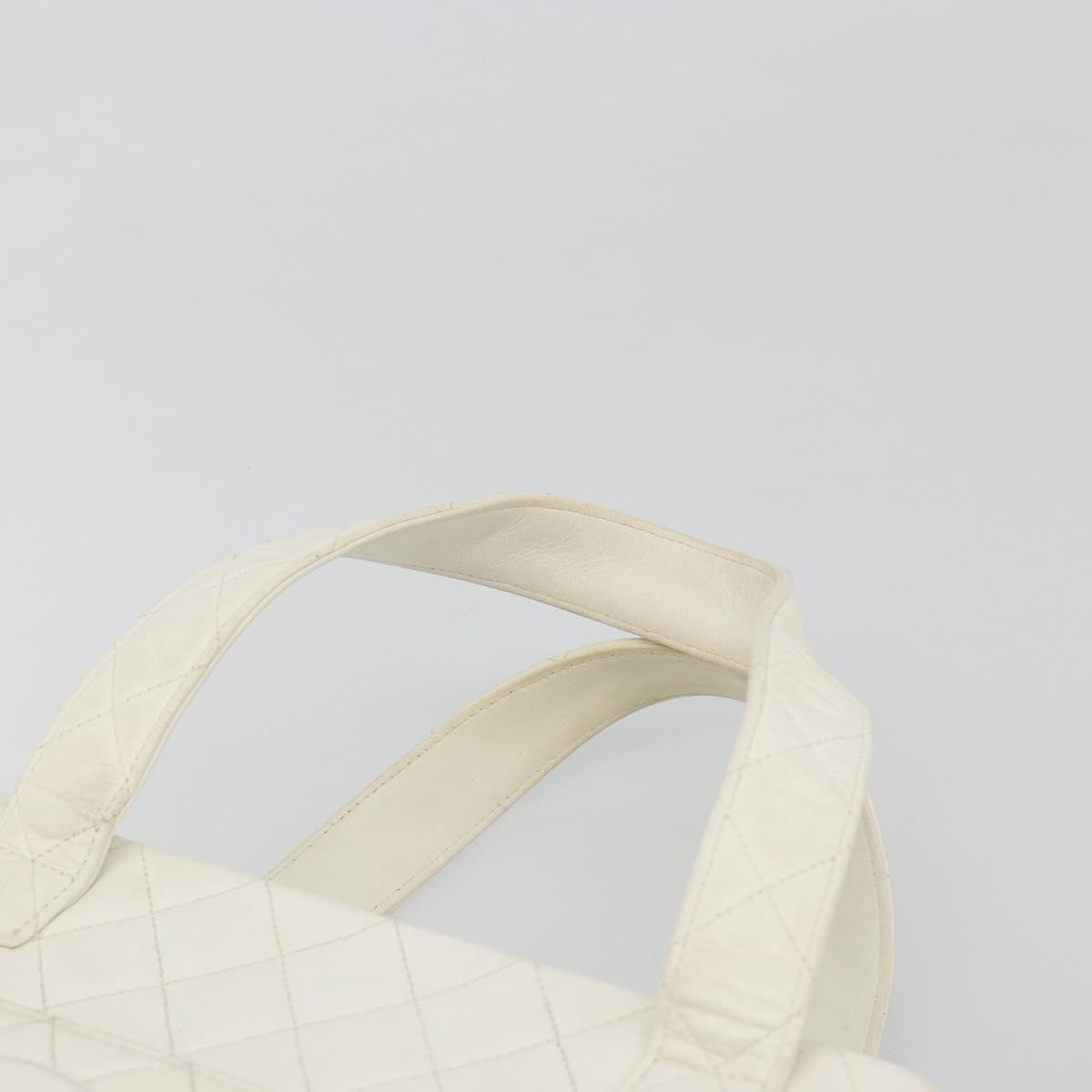 Chanel Cc Handbag Leather White Leather Handbag (Pre-Owned)