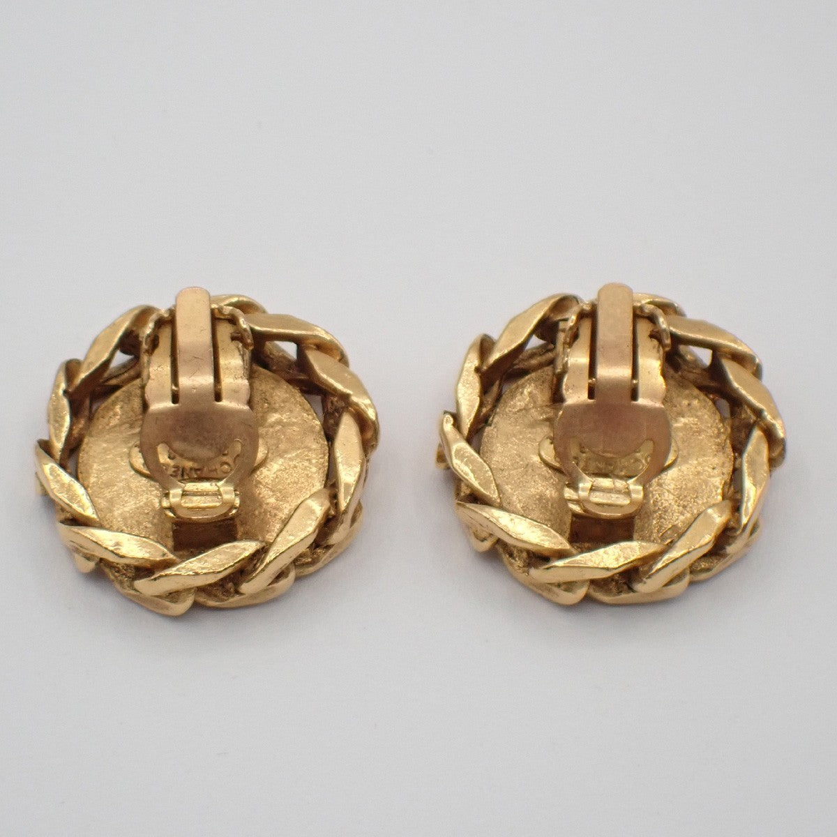 Chanel Vintage Cc Round Clip-On Metal With Crystals Gold Gold_Plated Earrings Jewelry (Pre-Owned)