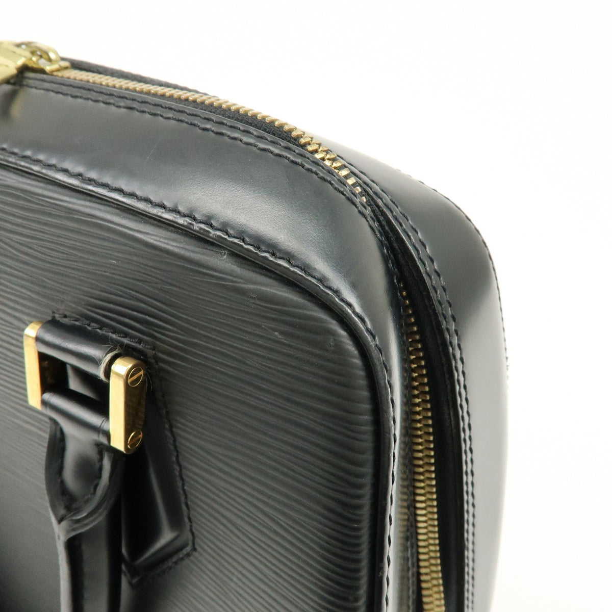Louis Vuitton Sablons Epi Leather Black Leather Handbag (Pre-Owned)