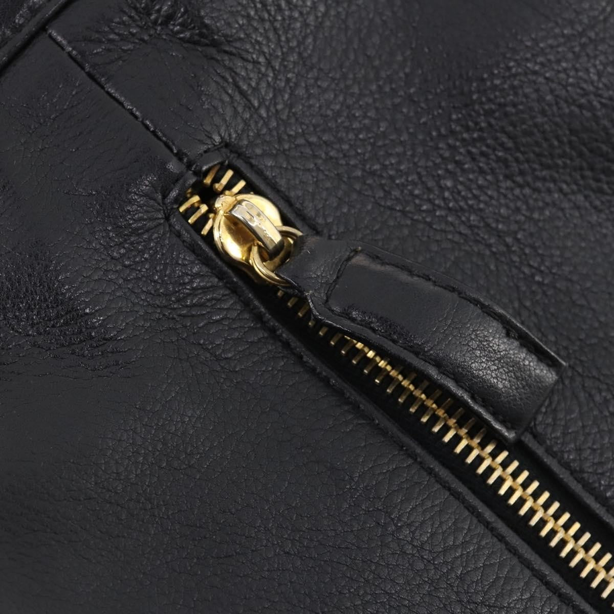 Versace Vintage Leather Black Leather Shoulder Bag Bag (Pre-Owned)