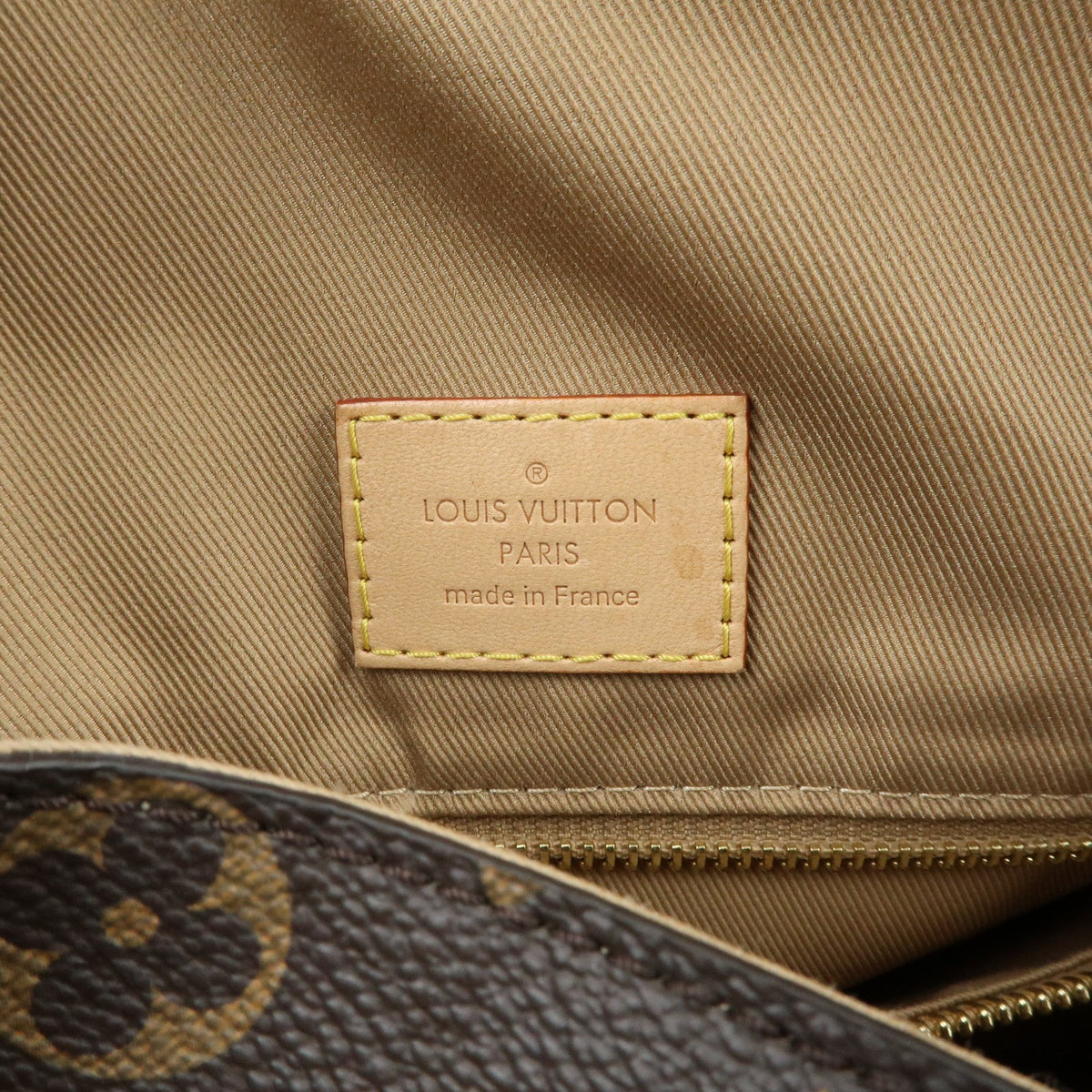 Louis Vuitton Graceful Monogram Canvas Brown Canvas Handbag (Pre-Owned)