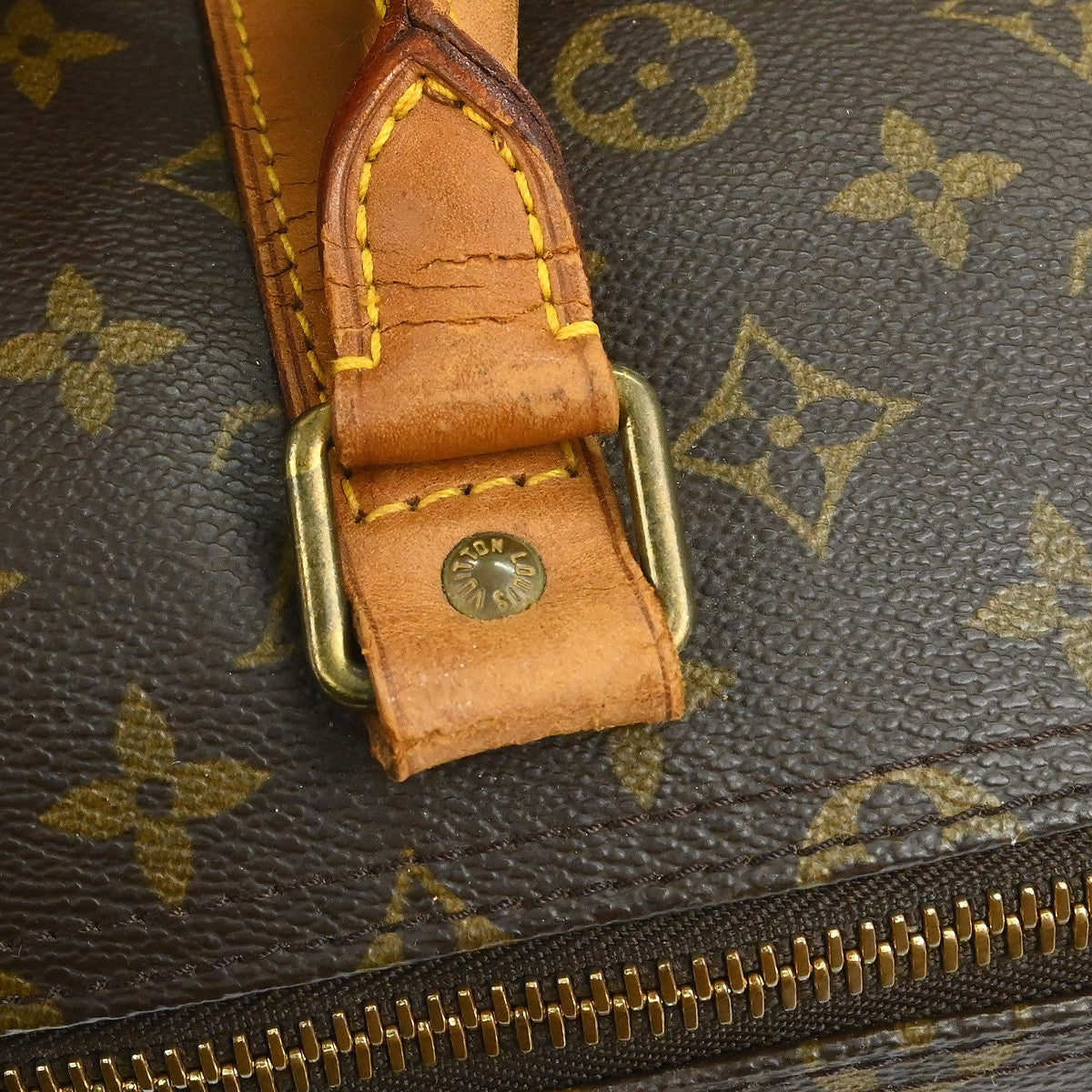 Louis Vuitton Keepall Monogram Canvas Brown Canvas Travel Bag Bag (Pre-Owned)