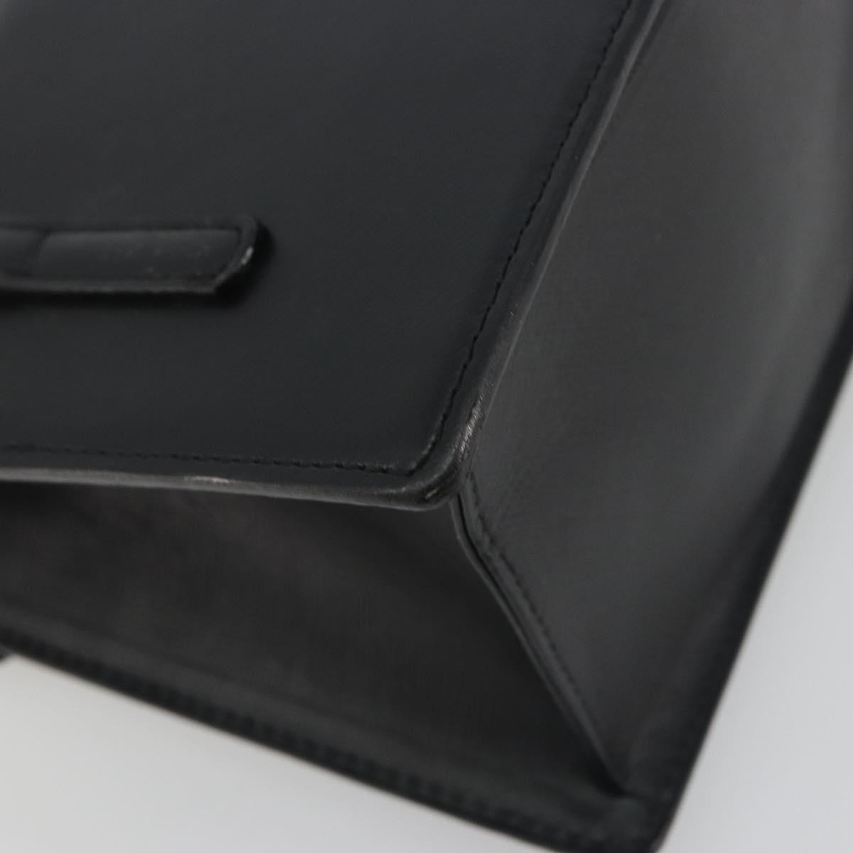 Burberry Vintage Leather Black Leather Handbag (Pre-Owned)