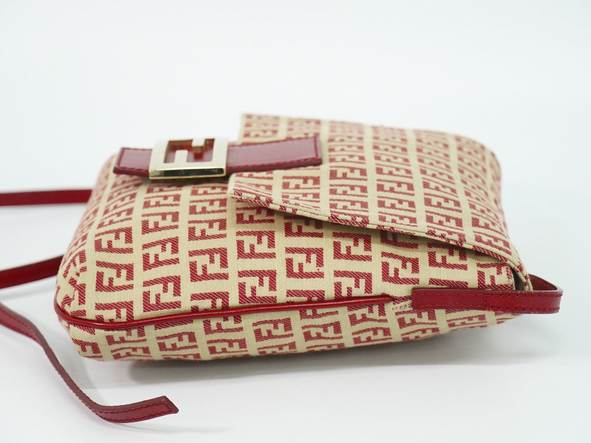 Fendi Vintage Flap Zucchino Coated Canvas Beige Canvas Crossbody Bag Bag (Pre-Owned)