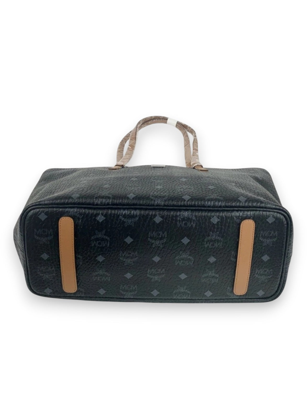 MCM Women's Monogram Visetos Black Medium Shopper Tote Bag With Charm