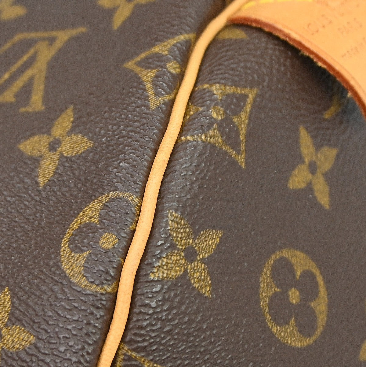 Louis Vuitton Keepall Bag Monogram Canvas Brown Canvas Travel Bag Bag (Pre-Owned)