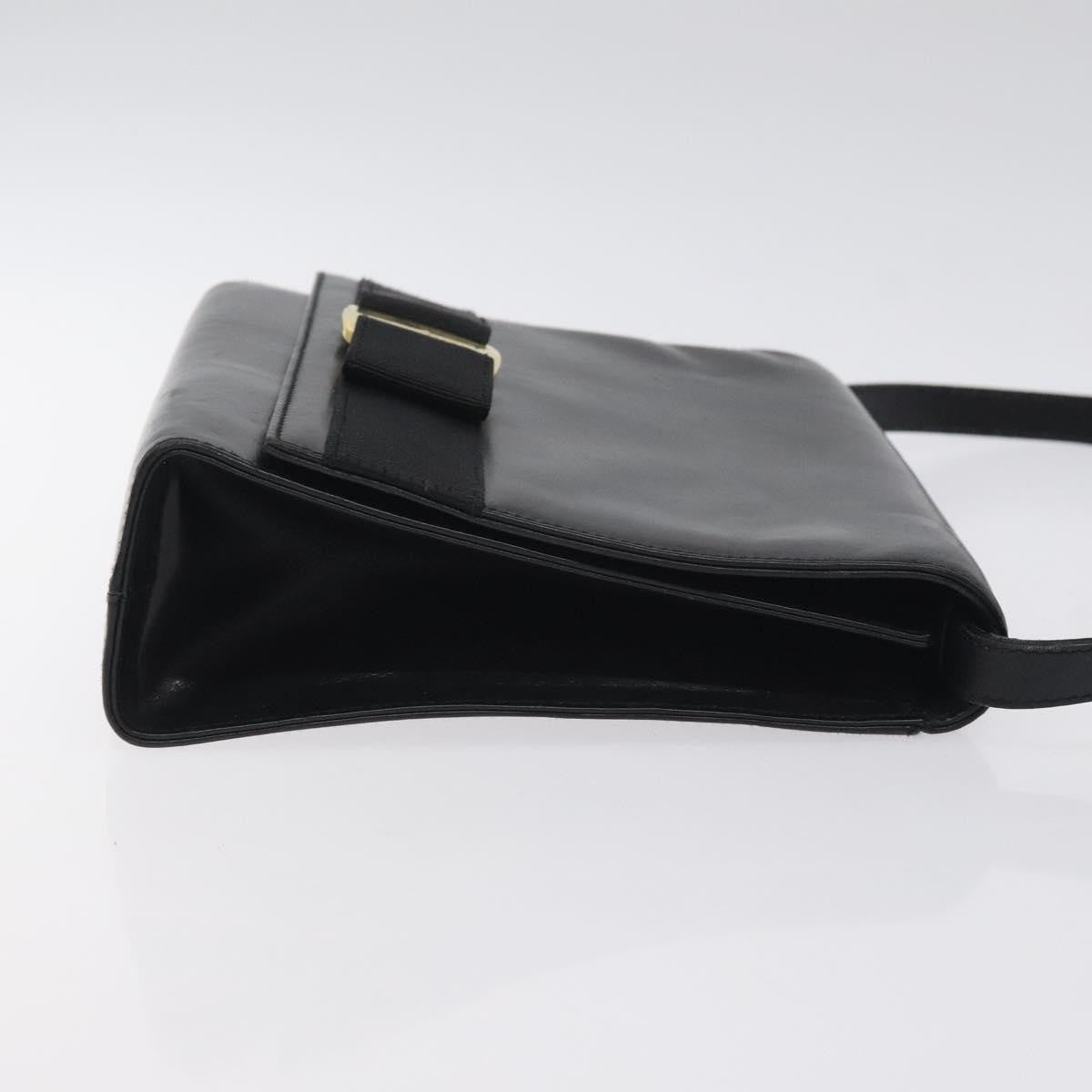 Salvatore Ferragamo Vara Shoulder Bag Leather Black Leather Shoulder Bag Bag (Pre-Owned)