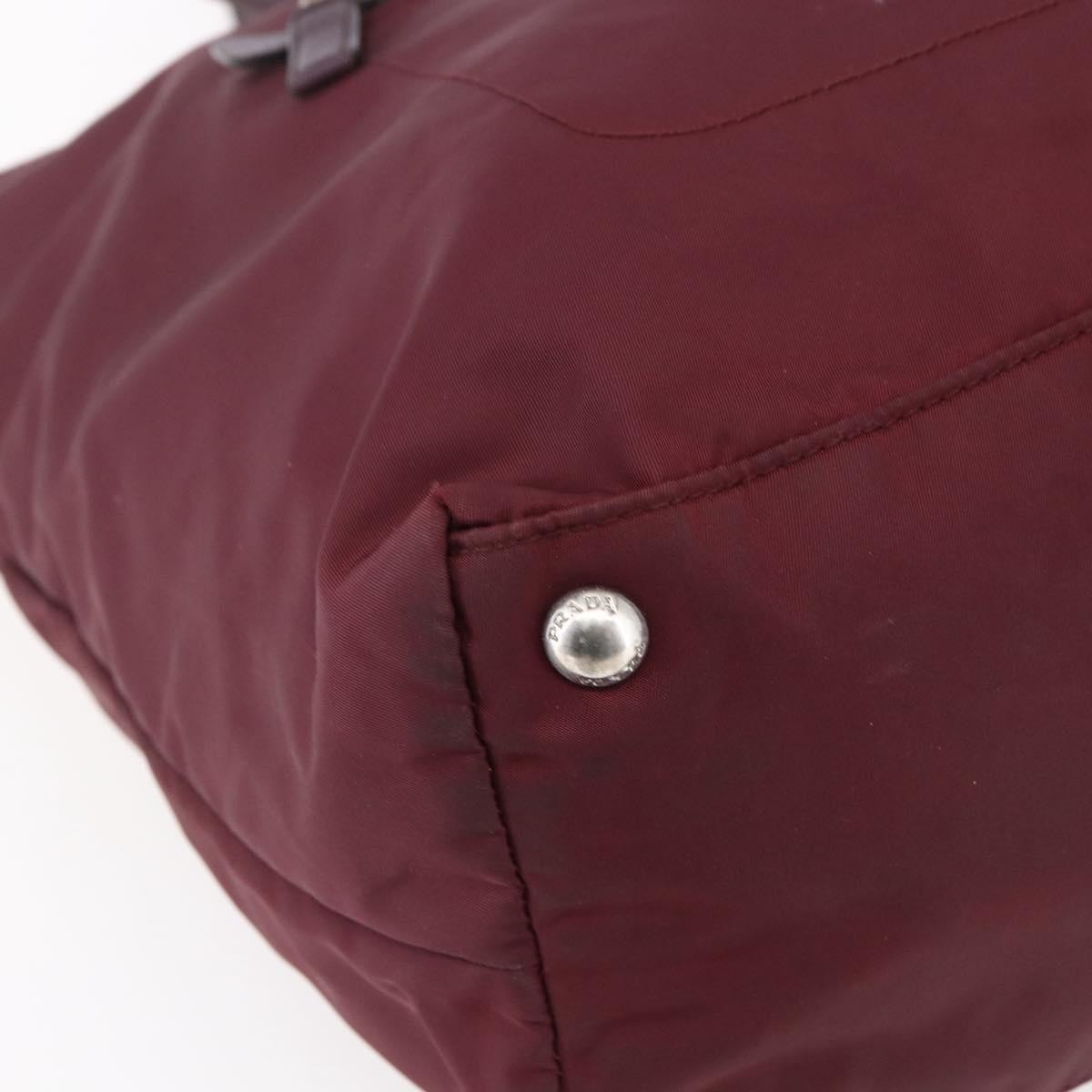 Prada Vintage Zip Tote Tessuto Burgundy Nylon Tote Bag Bag (Pre-Owned)