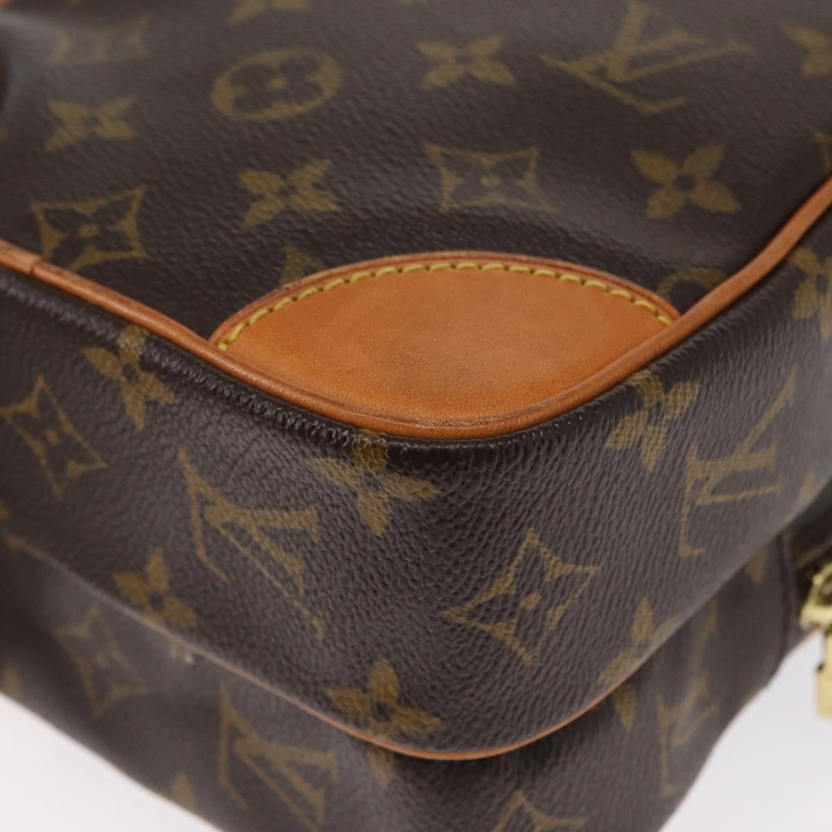 Louis Vuitton Amazone Bag Monogram Canvas Brown Canvas Shoulder Bag Bag (Pre-Owned)