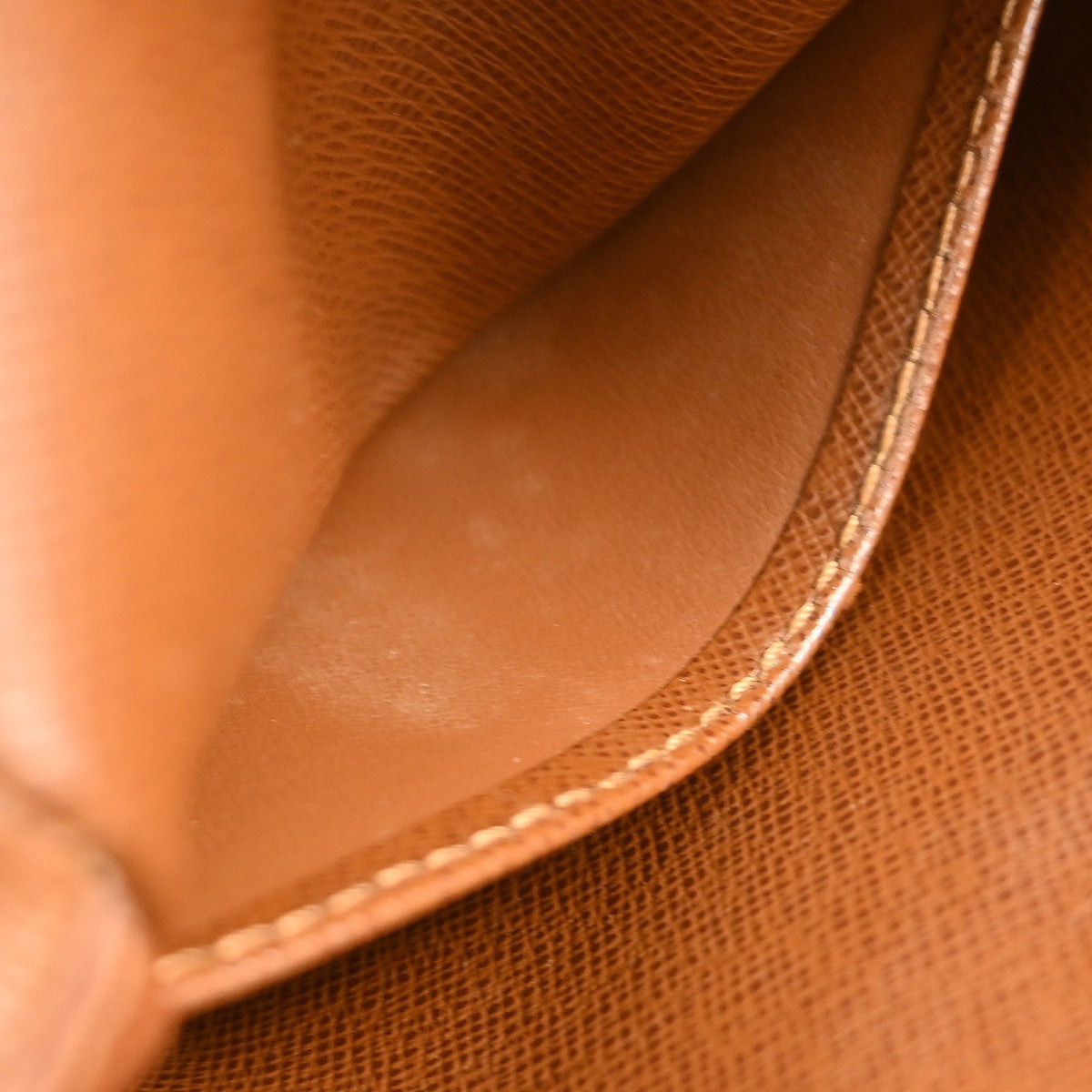 Louis Vuitton Amazone Bag Monogram Canvas Brown Canvas Shoulder Bag Bag (Pre-Owned)