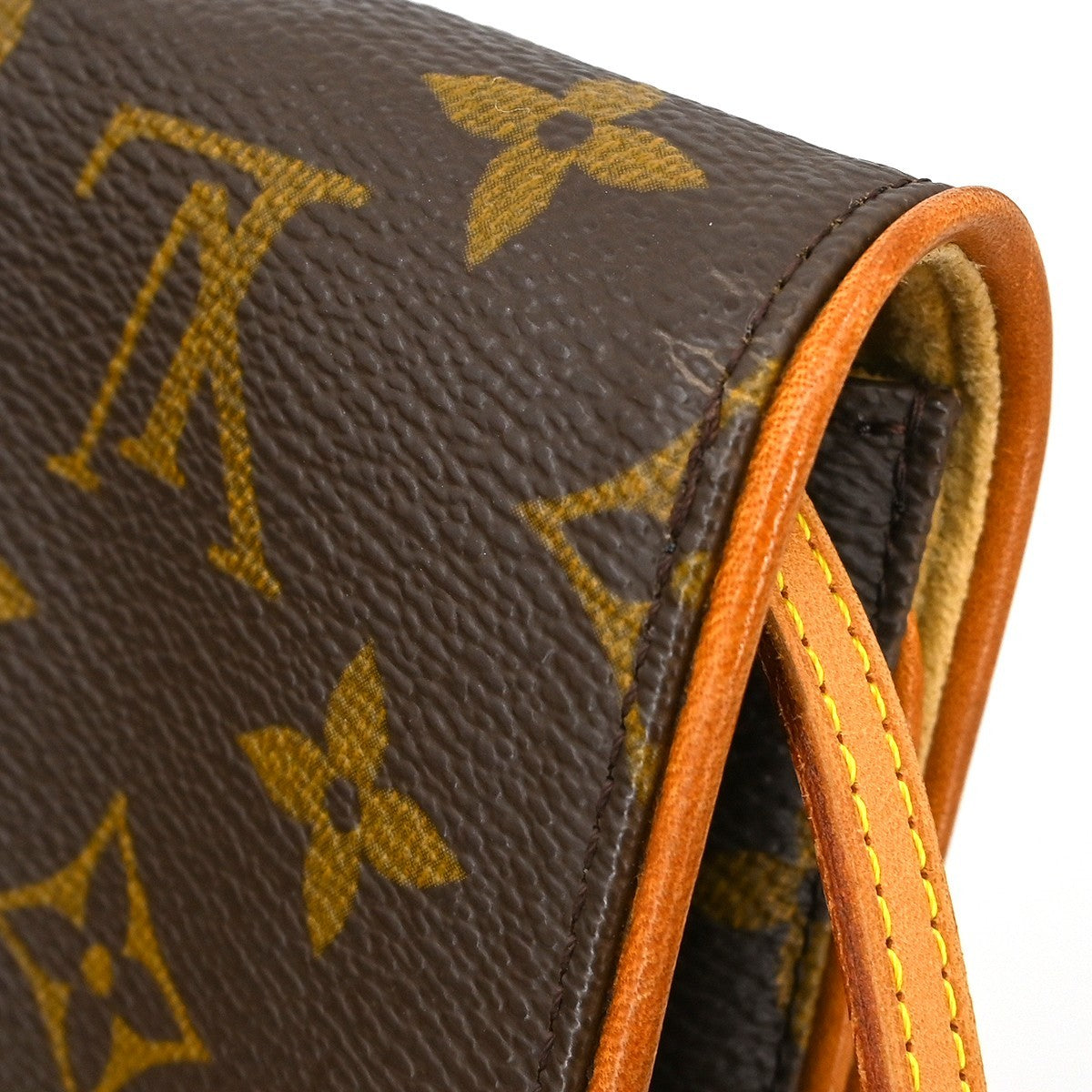 Louis Vuitton Twin Handbag Monogram Canvas Brown Canvas Clutche & Pouche Bag (Pre-Owned)