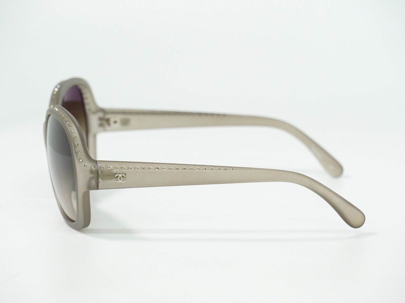 Chanel Logo Cc Sunglasses Plastic Gray Plastic Sunglasse Accessory (Pre-Owned)